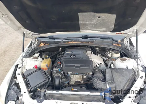 2015 Cadillac Ats Standard z USA, uszkodzony, nr VIN 1G6AG5RX1F0137215